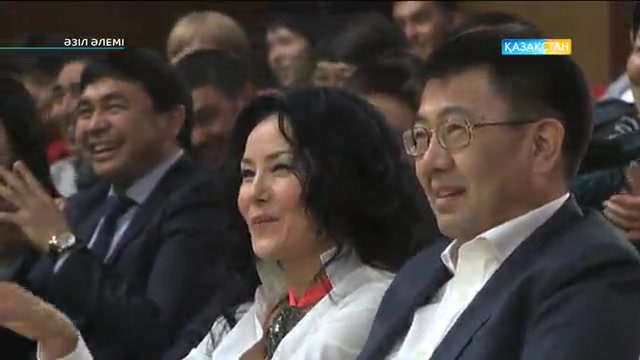 «Әзіл әлемі». Тұрсынбек Қабатов: Біз астаналықтар ерекшеміз (ВИДЕО)