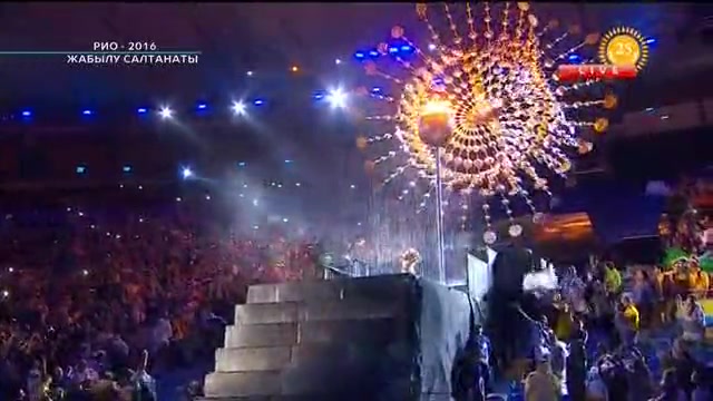 «Копакабана жағалауында бірге қыдырайық» композициясы (ВИДЕО)