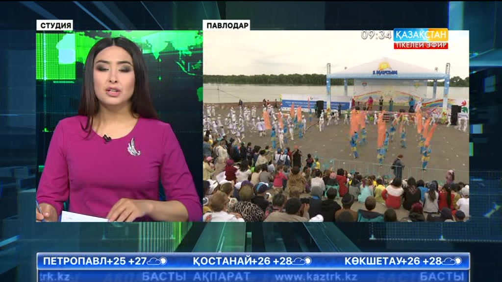Павлодарда өнерлі жеткіншектер шеруі өтті