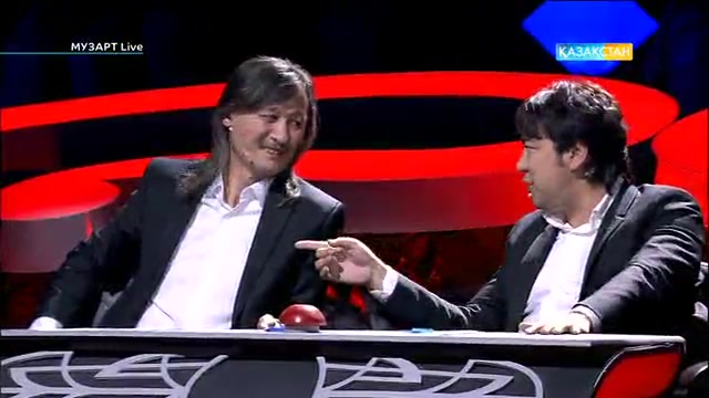 «МузАрт Live». Қазылар алқасын билеткен Данияр Кәрім келесі кезеңге өтті