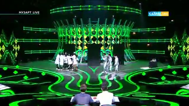 «МузАРТ Live» жобасында алғаш рет қазылар алқасының шешімімен бірден үш жігіт - Берік Жорабеков, Абзал Өтешев және Иса Әлимұсаев өнерлерін жалғастыратын болды