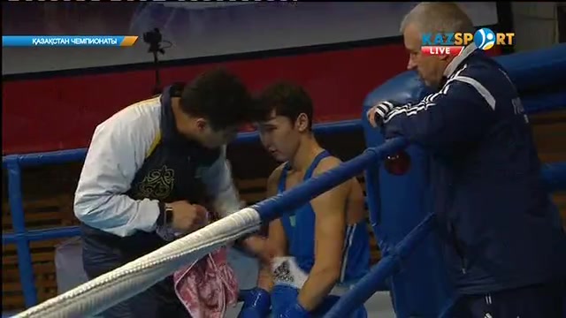 Бокстан Қазақстан чемпионаты: 18 жастағы Серік Теміржанов (60 кг) жартылай финалға шықты