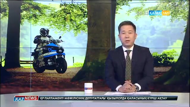 Голландиялық студенттер өздері құрастырған электрлік мотоциклмен Жер шарын айналып өтті