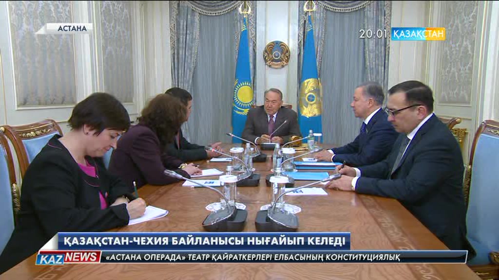 Мемлекет басшысы Чех Республикасы Парламентінің депутаттар палатасының төрағасы Ян Гамачекпен кездесті